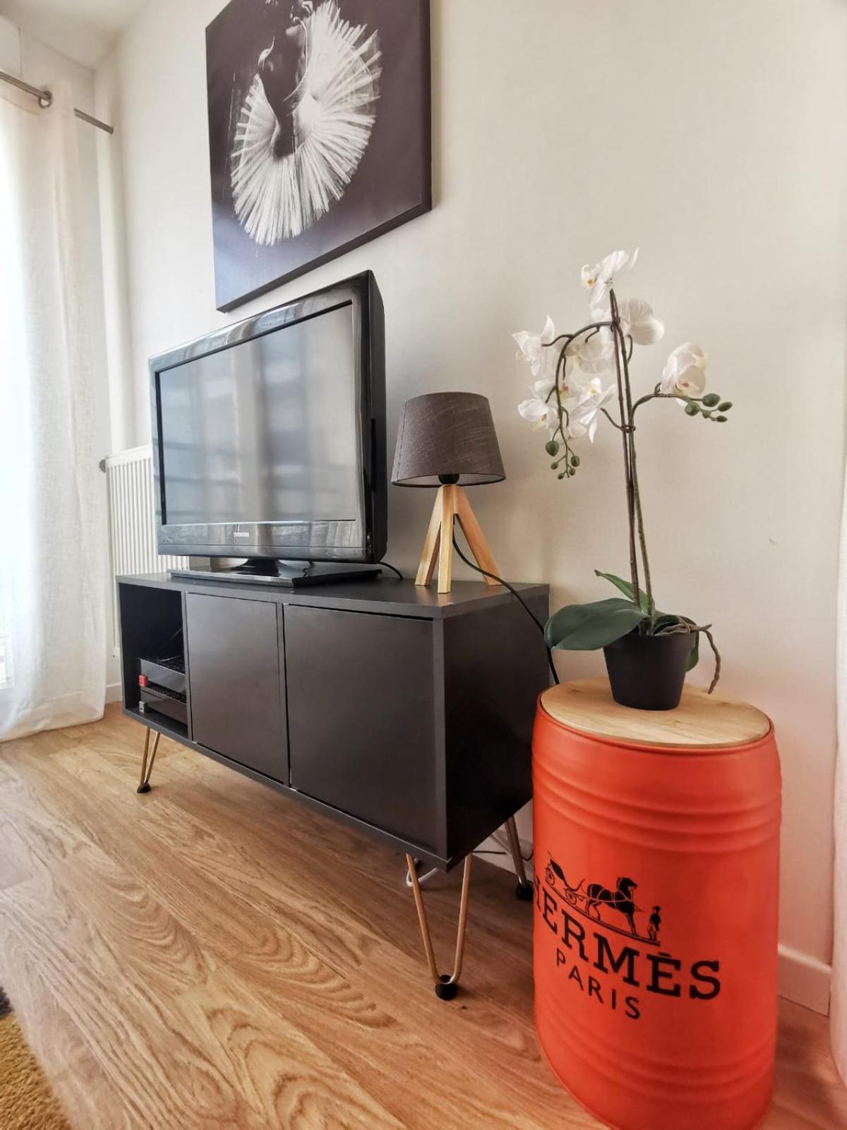 Les 4 Reflets De La Marne Apartment Pomponne ภายนอก รูปภาพ